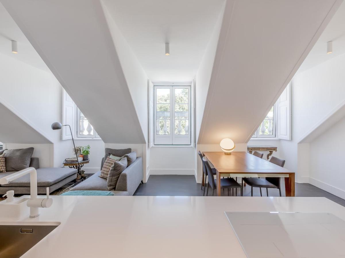 Principe Real Charming Garden View Flat At The Heart Of Lisbon Apartment Exterior photo
