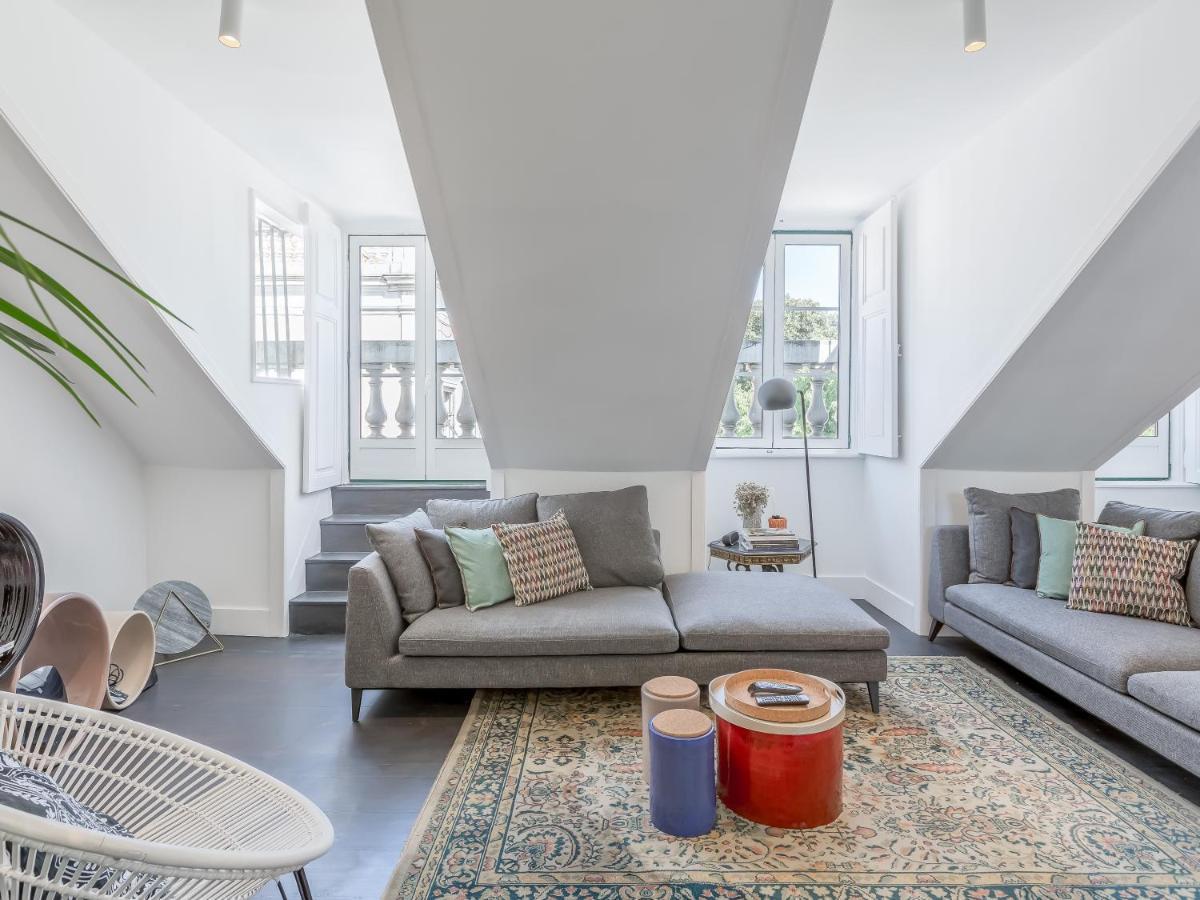 Principe Real Charming Garden View Flat At The Heart Of Lisbon Apartment Exterior photo