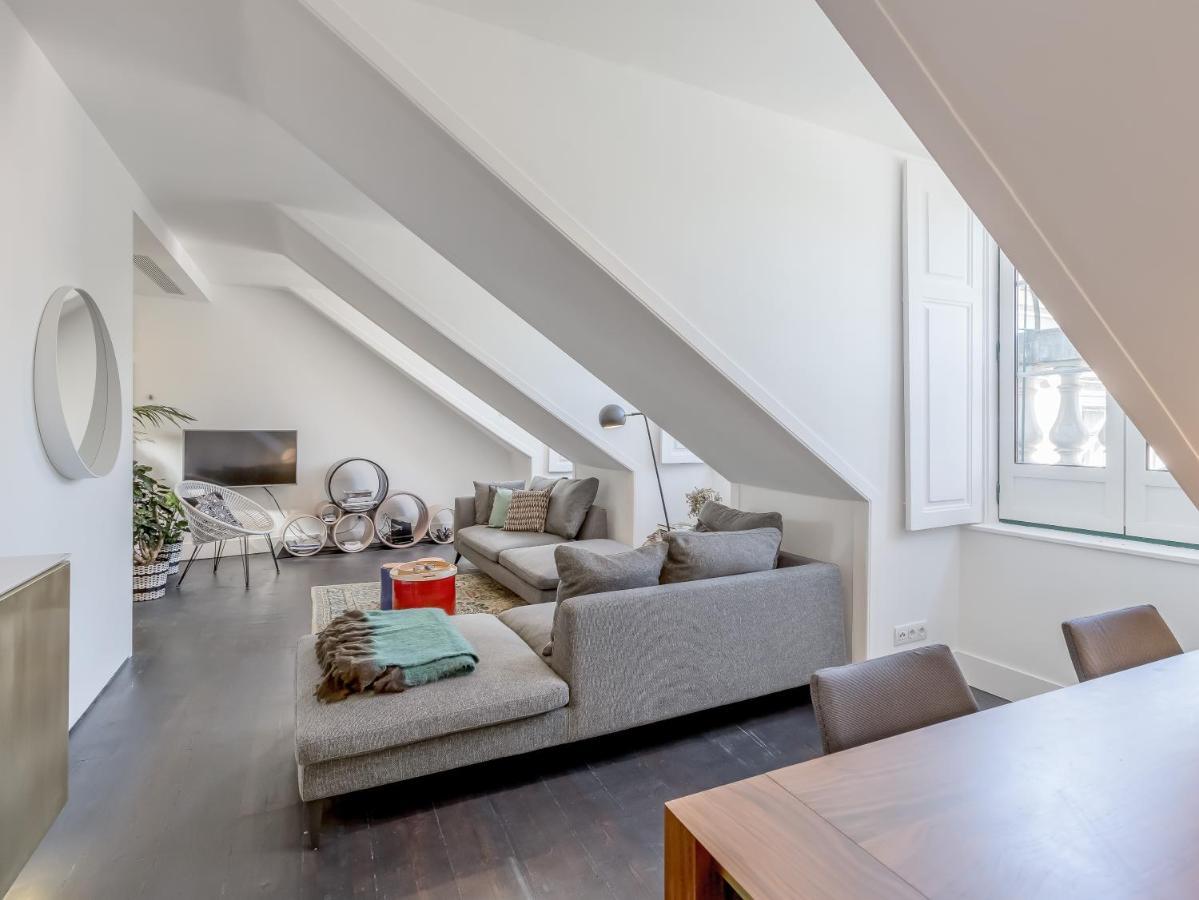 Principe Real Charming Garden View Flat At The Heart Of Lisbon Apartment Exterior photo