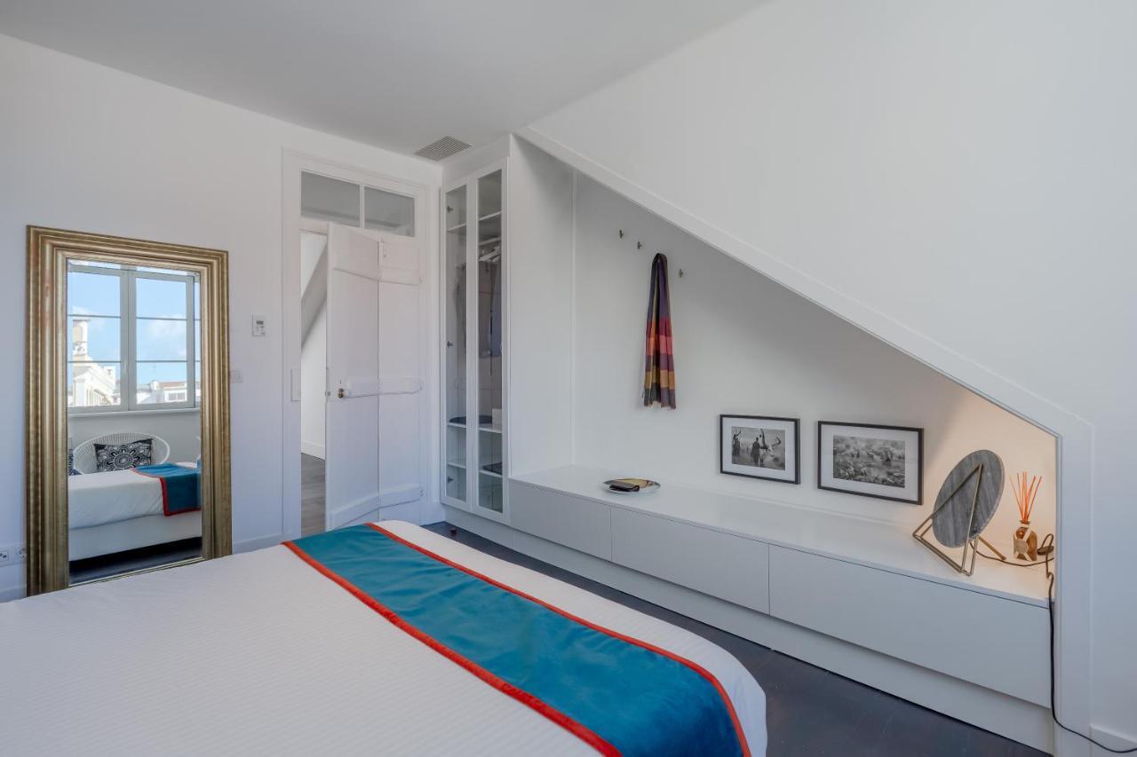 Principe Real Charming Garden View Flat At The Heart Of Lisbon Apartment Exterior photo